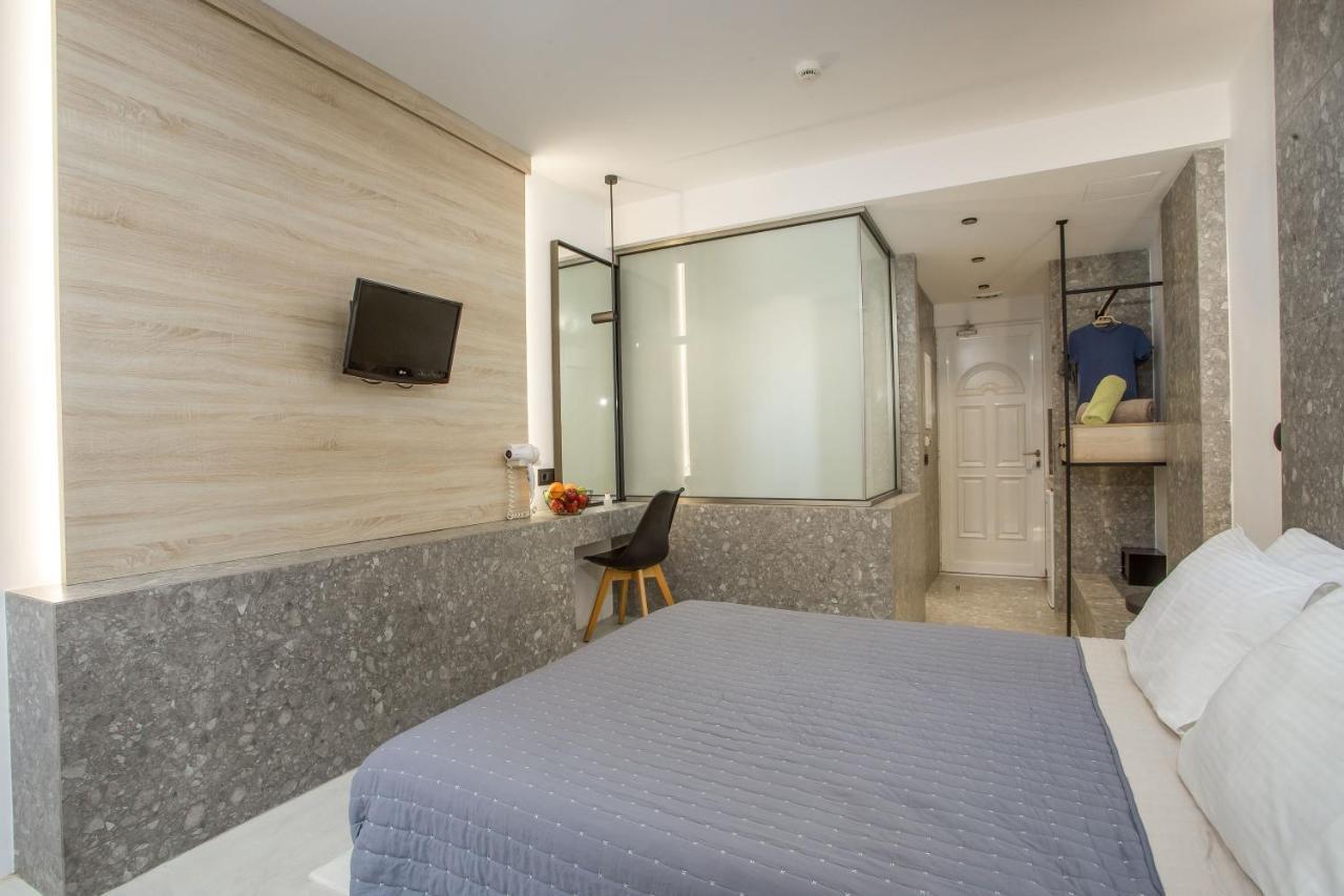 Dias Studios & Suites Faliraki Quarto foto